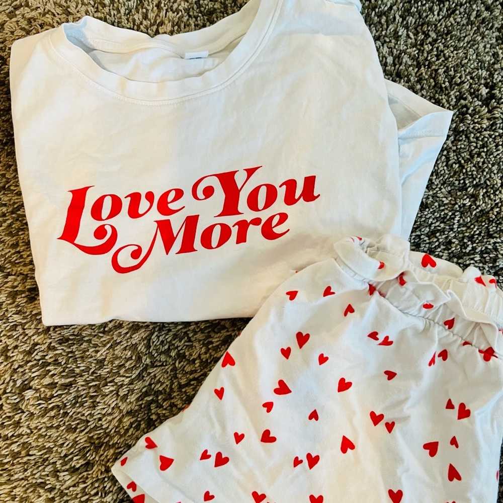 Women’s Valentine’s Day pajama set